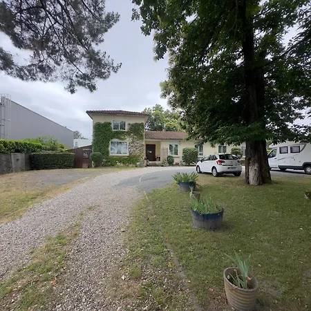 Aux Chataigniers * Langon (Gironde)